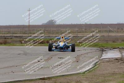 media/Jan-15-2023-CalClub SCCA (Sun) [[40bbac7715]]/Group 2/Qualifying (Sweeper)/